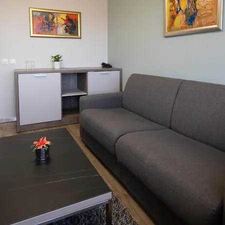 Hotel Lacasa Tsigov Chark 3*