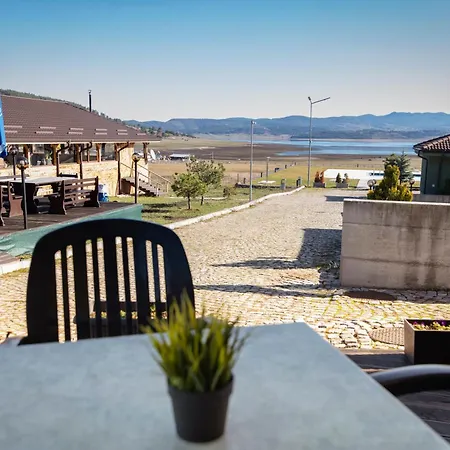 Hotel Lacasa Tsigov Chark
